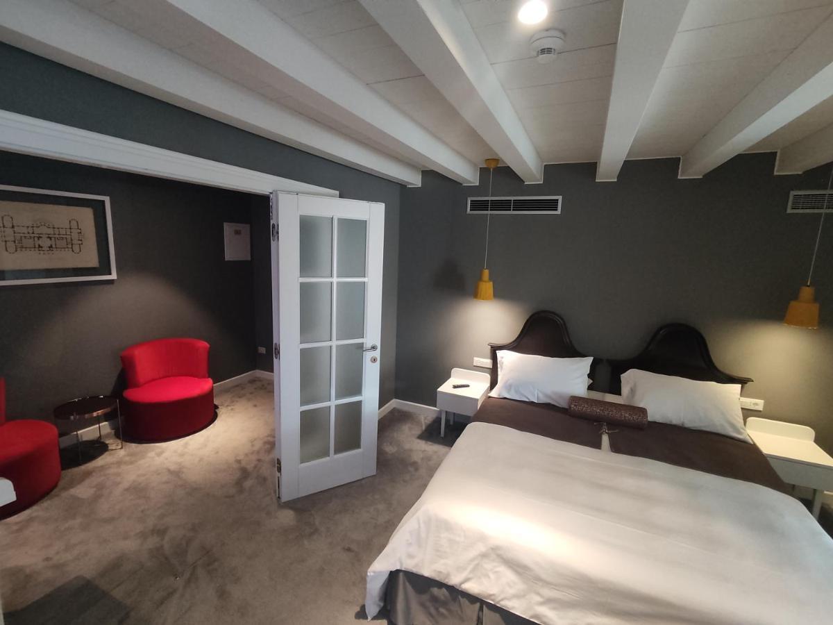 טרוגיר XII Century Heritage Hotel מראה חיצוני תמונה